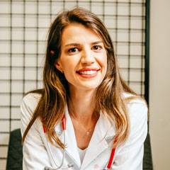 Dra. Bruna Zago